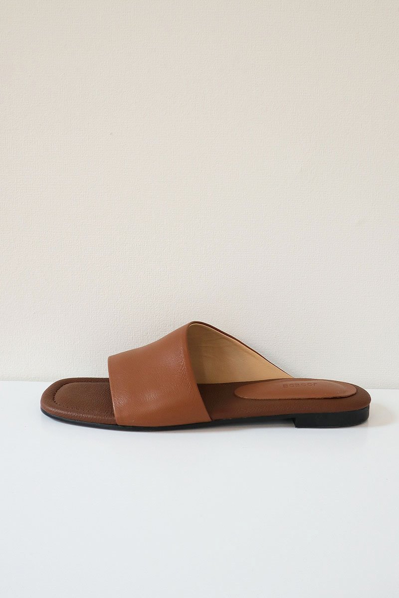 Simple Slides - Brown